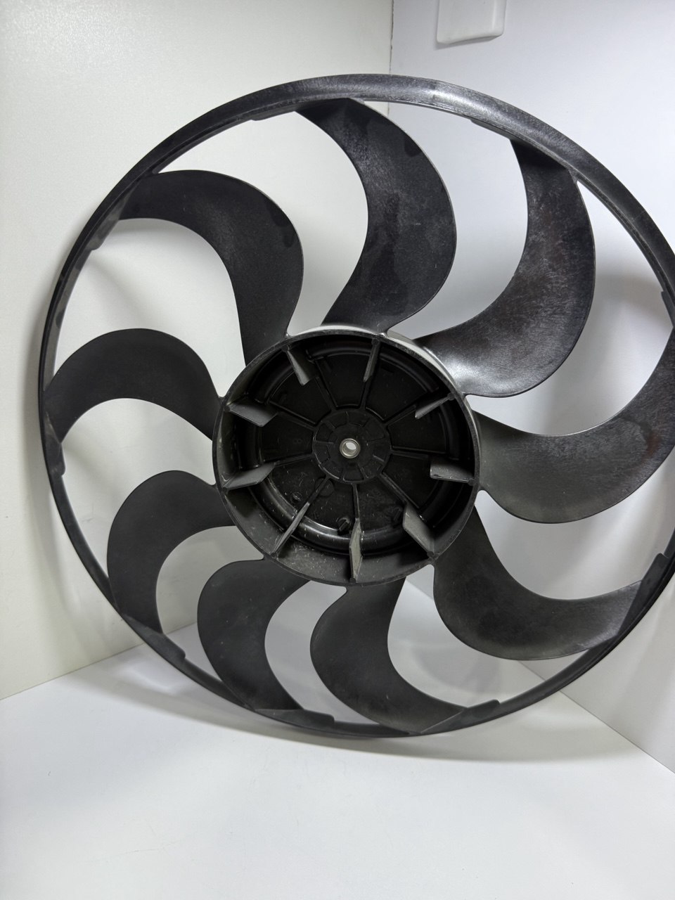 Ventilyator parragi Cobalt