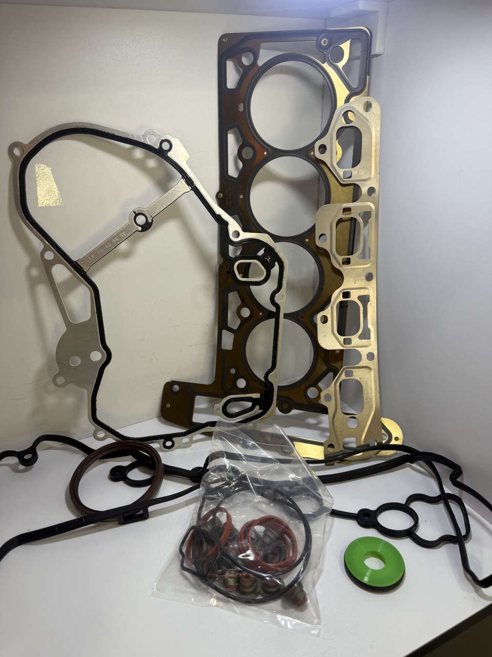 Golovka prokladka to'plami Malibu 1