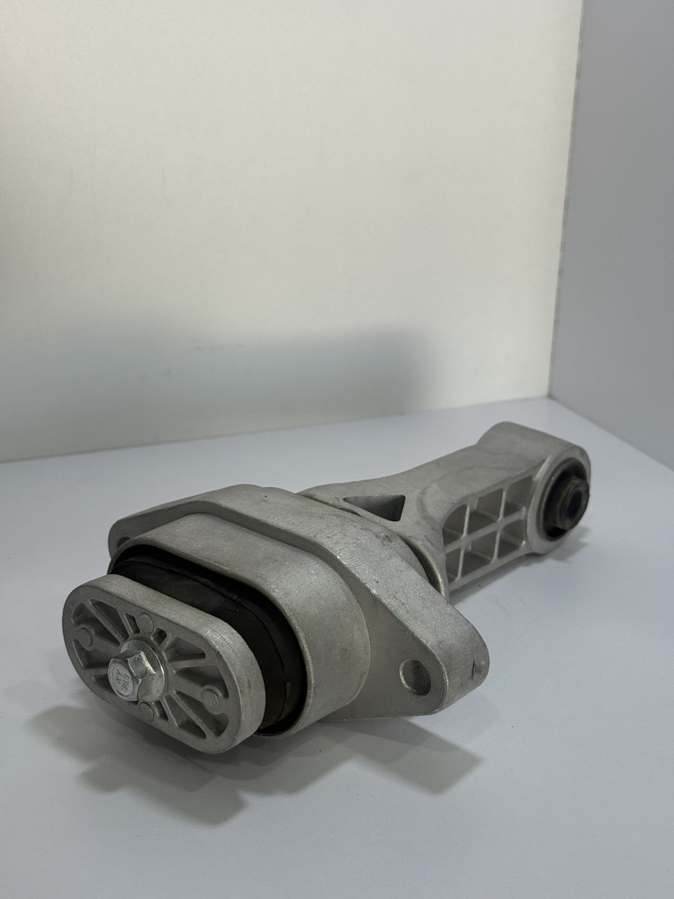 Podushka korobka Nexia 3