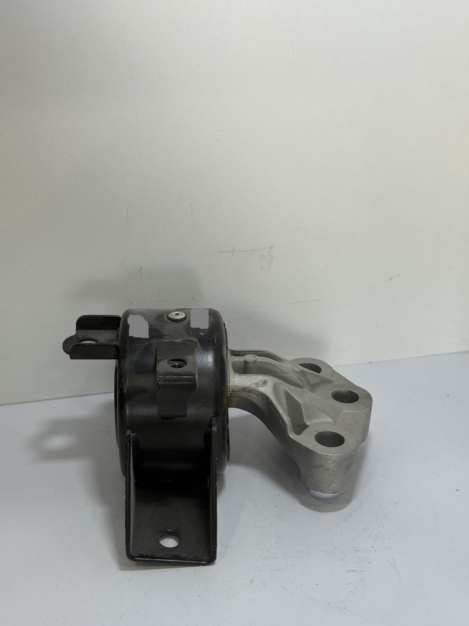 Podushka motor Cobalt