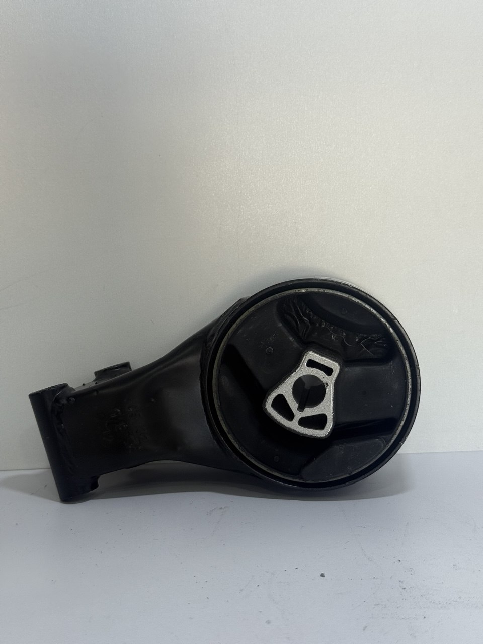 Podushka motor (tomchi) Malibu 1