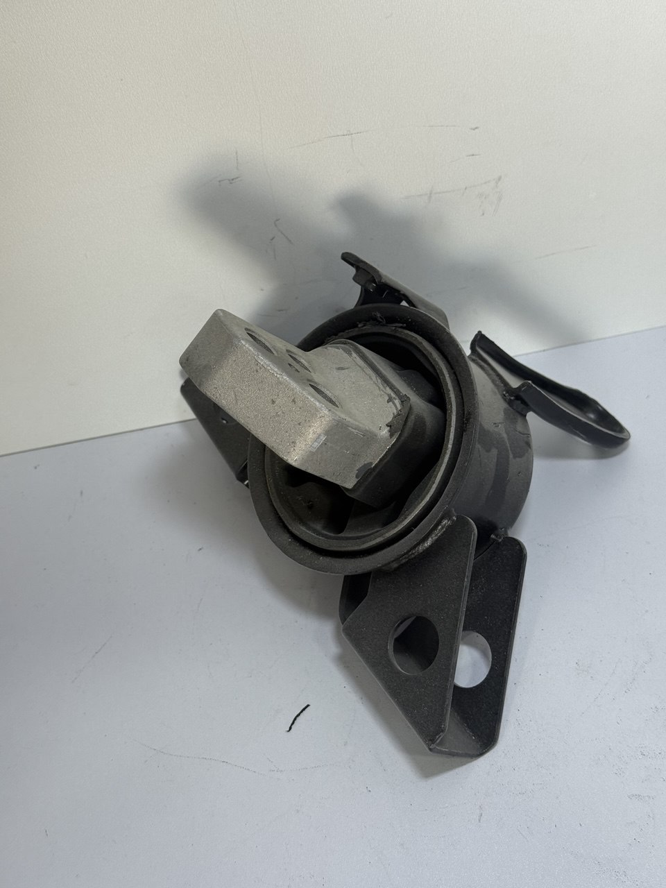 Podushka motor LH Spark