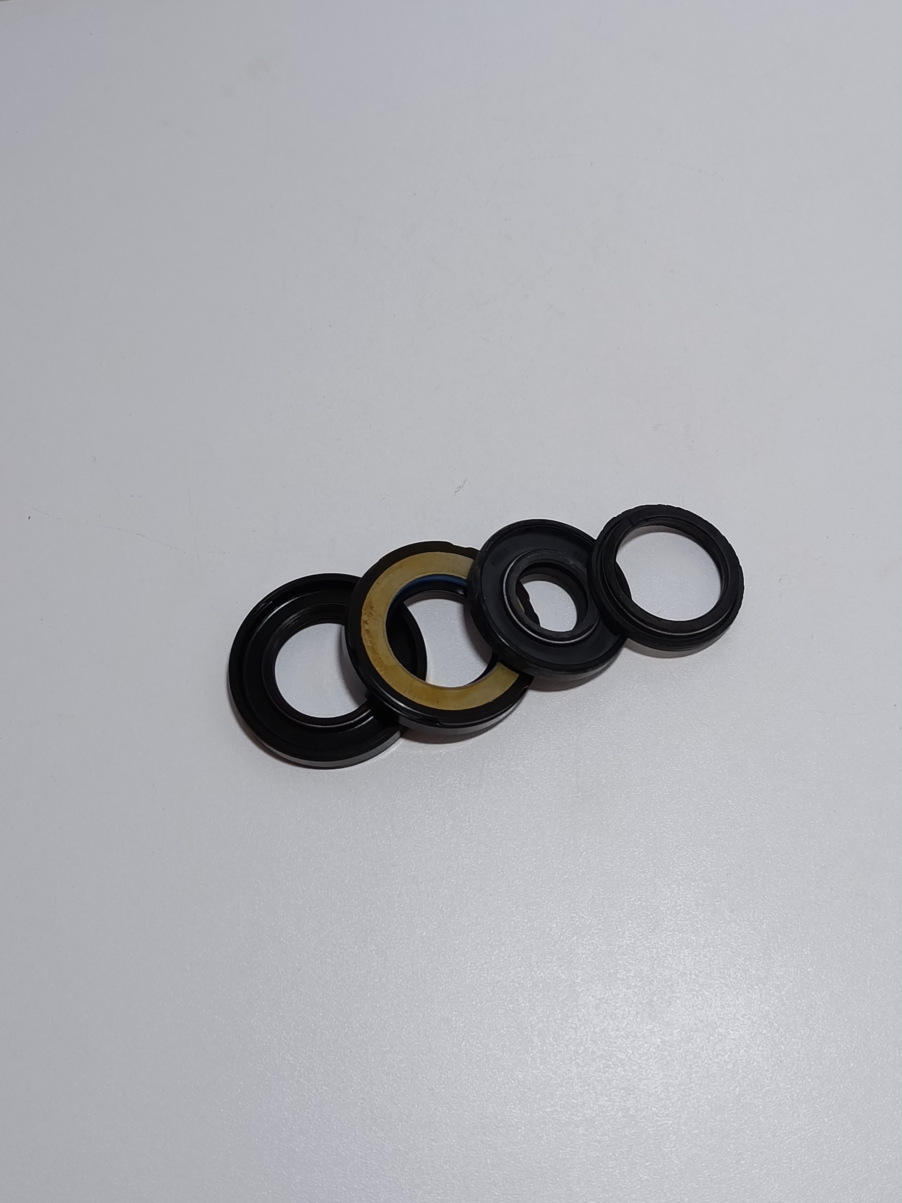 Rulevoy kolonka salnik Captiva