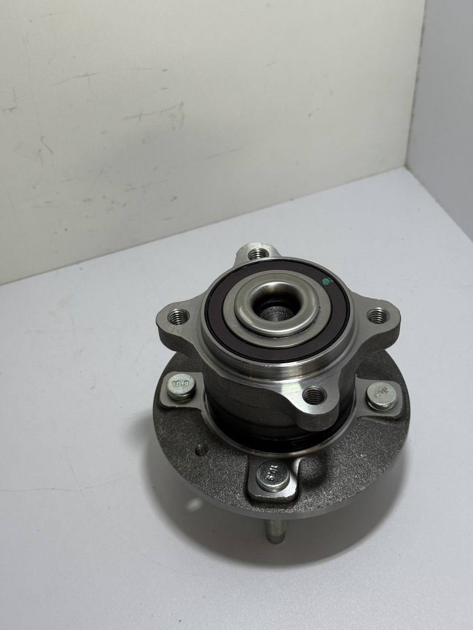 Stupisa (podshipnik) orqa Cobalt